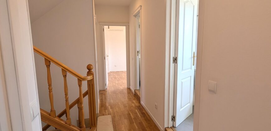 Chalet Parque Conde de Orgaz – A.L.