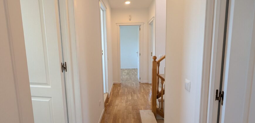 Chalet Parque Conde de Orgaz – A.L.